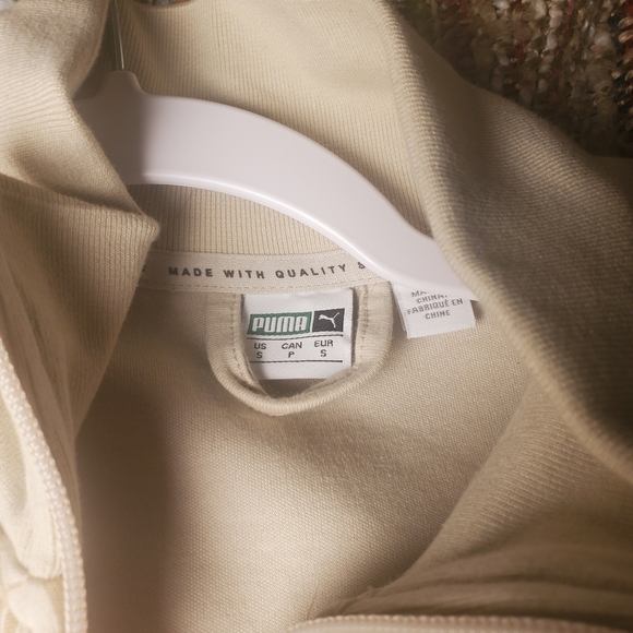 Puma tracksuit - Picture 2 of 4